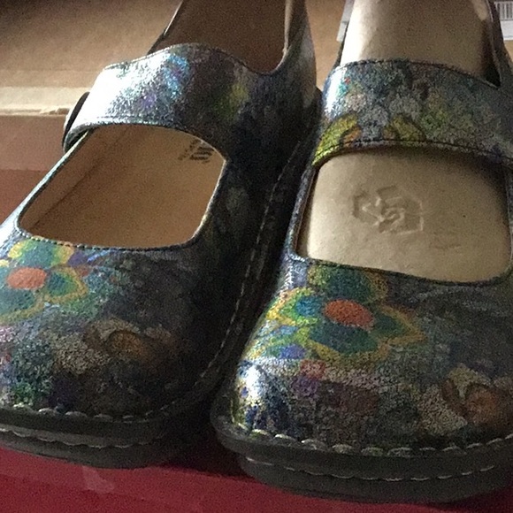 Algeria nurse shoe - Picture 3 of 4